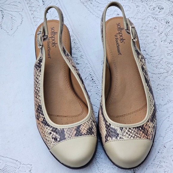 Softspots Womens 9.5 M Slingback Heels Tan Black Snake Print Wedge - Picture 3 of 6